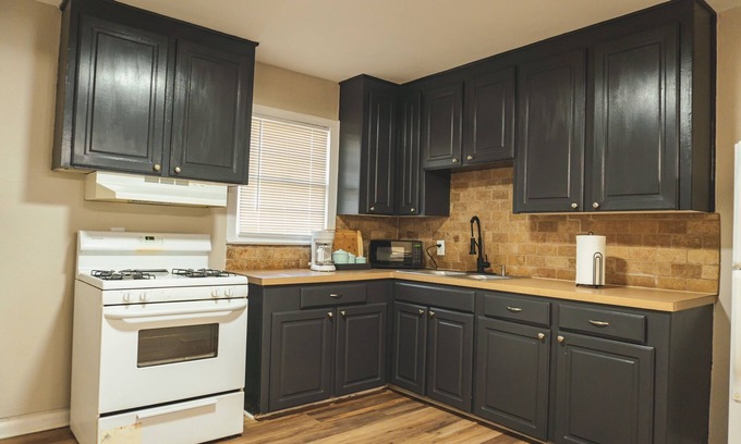 Bossier City Casa | J's Sanctuary