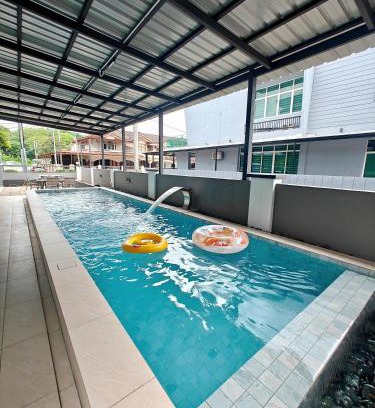 Kampung Pokok Asam Casa | J Villa Langkawi with pool for 16 pax