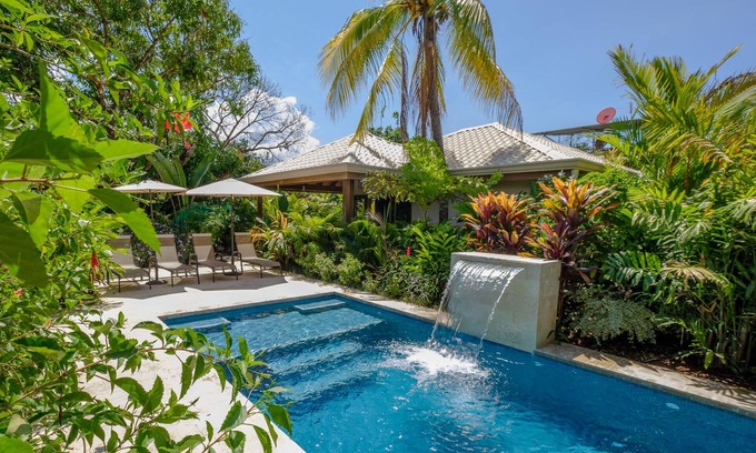 Uvita Casa | J5 Luxury 1 BDRM Villa Increíble jardín y distancia a pie