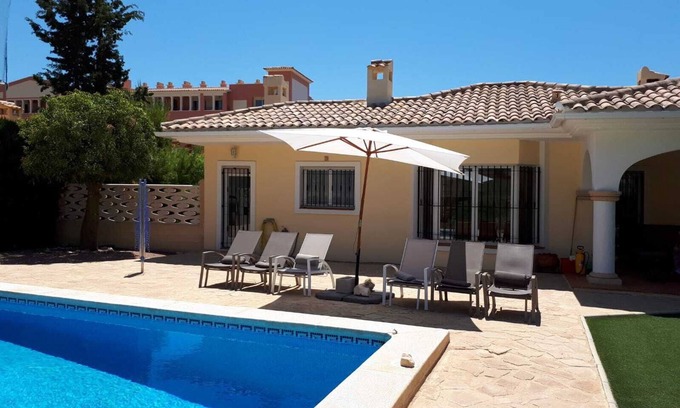 Hoya de los Patos Villa | JACARANDA VILLA CON PISCINA PRIVADA EN ESPAÑA COSTA BLANCA GOLF CLUB BONALBA