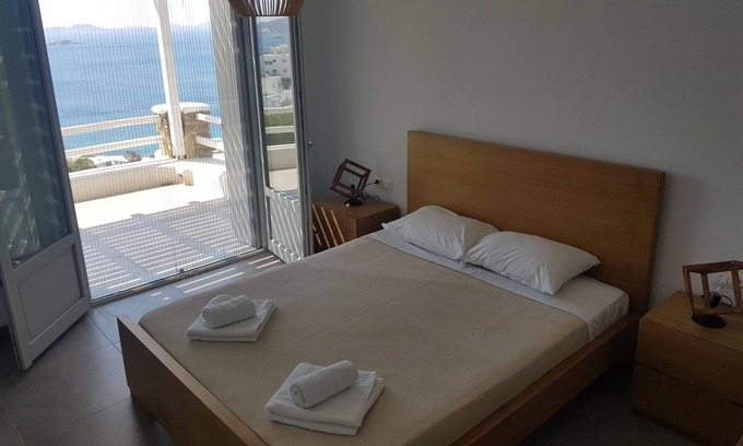 Tourlos Apartamento | Jaccuzi Sea View apartment
