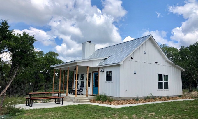 Wimberley Casa | Jackrabbit Farmhouse