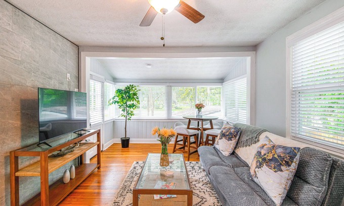 Jacksonville Apartamento | Jacksonville Apartment w/ Private Patio Near NAS!