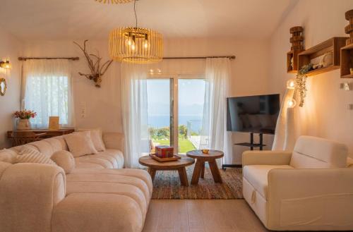 Oropos Casa | Jacob's Place Kalamos