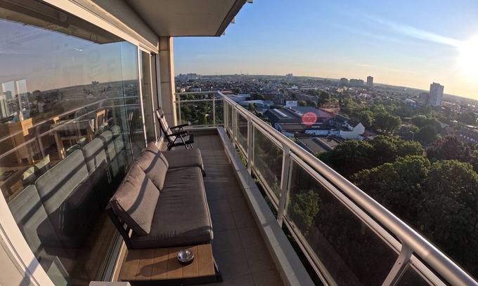 Deurne Apartamento | Jacuzzi, 5min city center, free parking, nice view