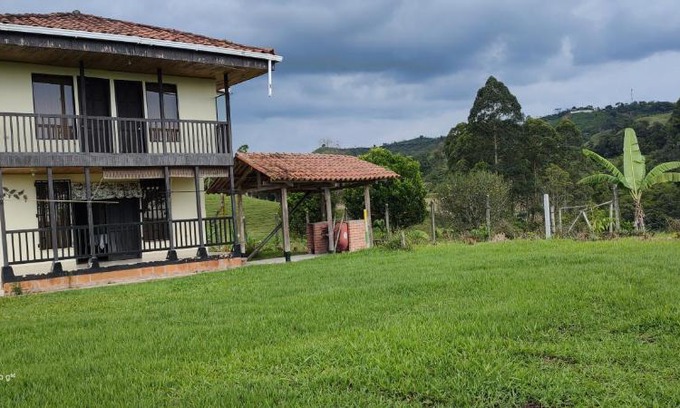 Filandia Casa | JADE