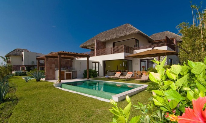Emiliano Zapata Condominio | Villa Jade - Ideal para parejas y familias, hermosa piscina y playa