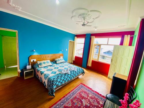 Bhagsu Nag Casa | Jagatram Niwas Guesthouse Dharamkot