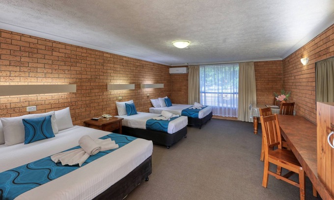South Toowoomba Hotel | James Street Motor Inn