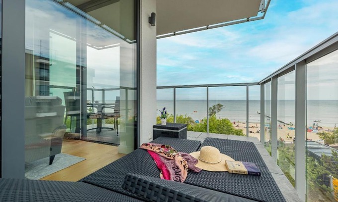 Mielno Apartamento | Jantaris Luxury Apartment by the Sea Mielno by Renters Prestige