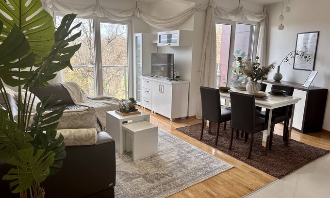 Vrnjacka Banja Apartamento | Japanese Garden Fronted, enchating nature view