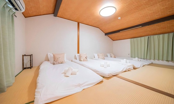 Shinsaibashi Villa | Japanese - style 2 - storey house. 1BR for 6. Kitchen, private bath.