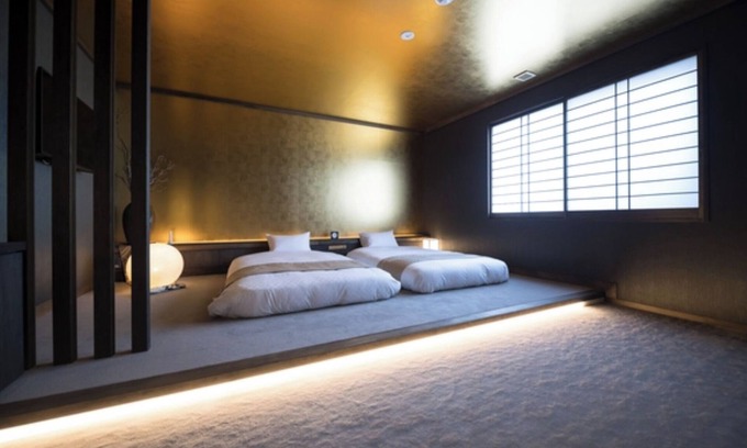 Karasumaoike Hotel | Japanese Suite KINKAKU for 1 night without meals / Kyoto Kyōto