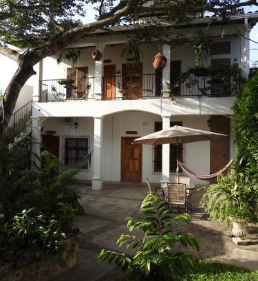Gracias Casa | Jardín Café Hotel & Restaurant