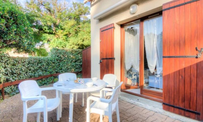 Saint-Georges-de-Didonne Casa | Jardins de l'Océan by Interhome