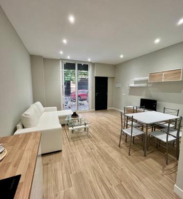 Ciudad Jardin Apartamento | Jardines Suites GP