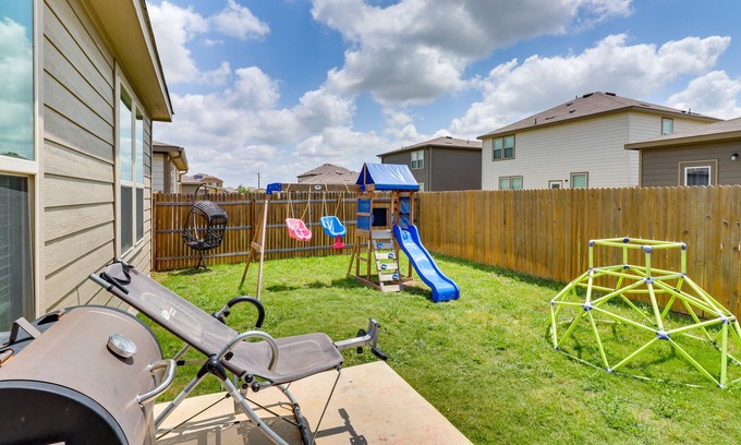 Jarrell Casa | Jarrell Home w/ Playground + Pool Access!