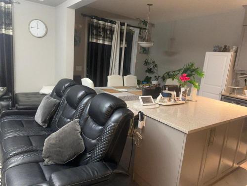 Airdrie Casa | Jaspreet Home