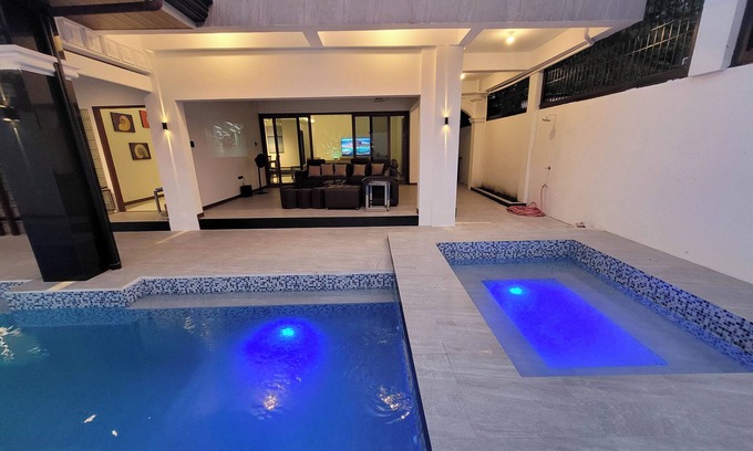 Angeles City Villa | Jay's villa 2 Friendship