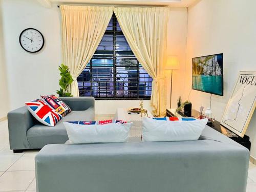 Bukit Indah Casa | JB-Bukit Indah 8-15pax Spacious Home! 5min to Aeon