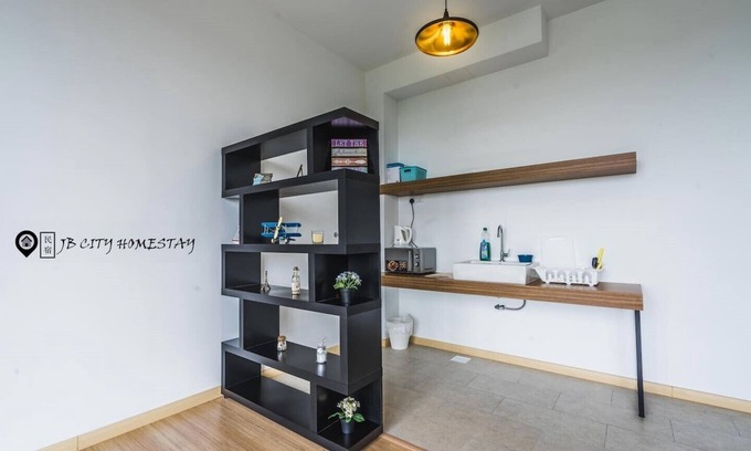 Tebrau Apartamento | JB Mount Austin Cube 8 adolescentes Nuevas camas Twin Queen
