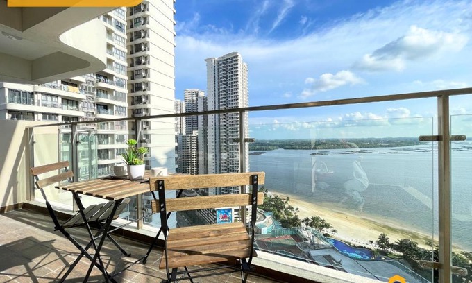 Central District Apartamento | JB SeaView with Balcony Country Garden Danga Bay for 6 Pax