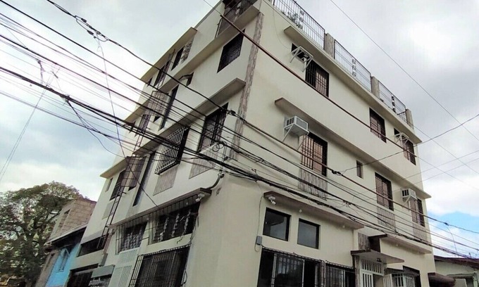 Paranaque Apartamento | Apartamento JB Valdres | Nuevo apartamento cerca del aeropuerto de Manila con WIFI GRATUITO