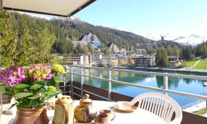Montana Apartamento | Jeanne D'Arc Apt. H-58 by Interhome
