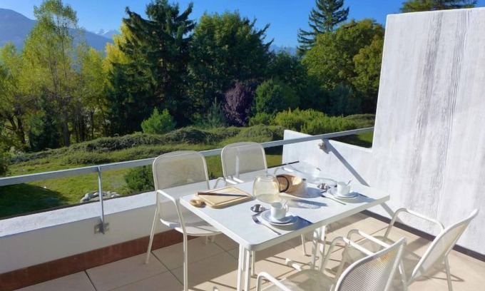 Montana Apartamento | Jeanne D'Arc Apt. B-11 by Interhome