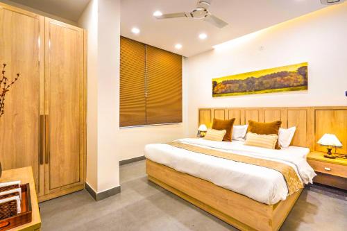 Malviya Nagar Casa | JEFFYotels Studio Suite 1, Hauz Rani South Delhi