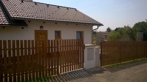 Velka Jesenice Casa | Jendův domeček