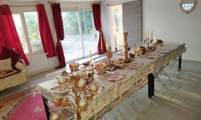 Cesson Casa | JetSet Parisian Holiday Home