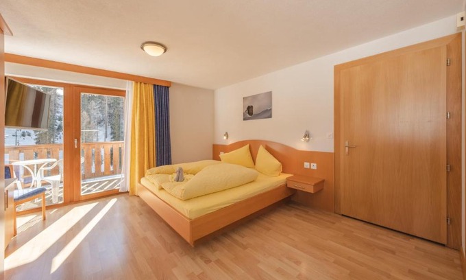 Ravaisch Apartamento | Jil-Marie Samnaun Studiowohnung Nummer 3