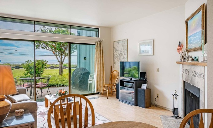 Birch Bay Condominio | Jacobs Landing 1107 View 2 Bedroom Condo