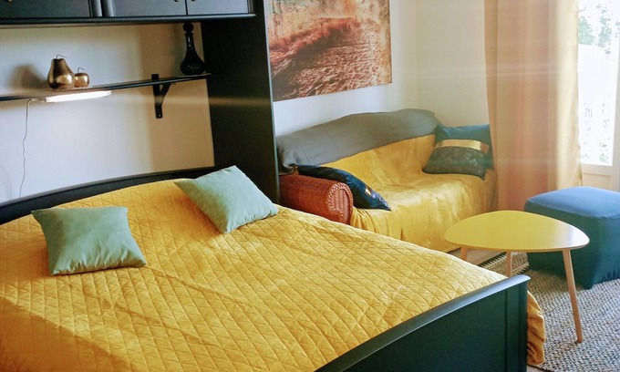 Bagnoles-de-l'Orne Apartamento | ♥ Very bright studio with balcony near the thermal baths and at the foot of the shops