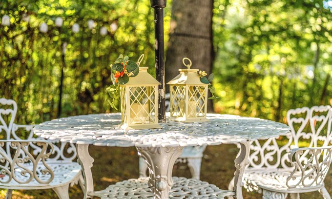 Sevierville Cabaña | 'Joan's Comfy Cottage' 8 Mi to Pigeon Forge