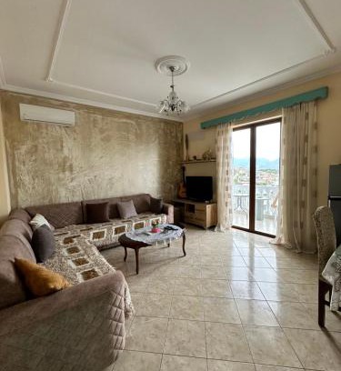Qafe e Gjashtes Apartamento | Joen Apartment 3