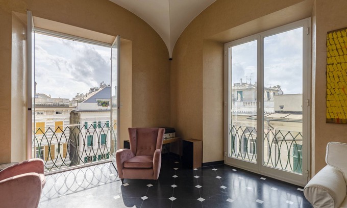Genoa Historical Centre Apartamento | JOIVY Exclusive Flat For 6 Near Cathedral Of Genoa