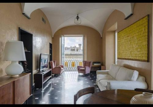 Genoa Historical Centre Apartamento | JOIVY Exclusive Flat for 6 near Cathedral of Genoa