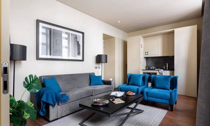 Sao Paulo Casa | JOIVY Spacious 1-bed Apt nearby Time Out Market &subway