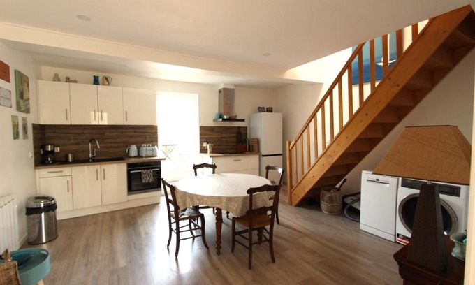 Forcalquier Apartamento | Joli appartement avec balcon au coeur de Forcalquier