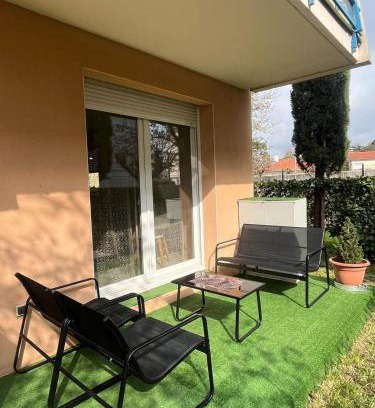 Castres Apartamento | Joli Appt La Pérouse, Centre ville, Rez de Jardin