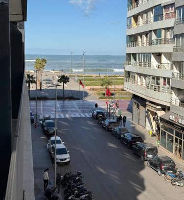 Bourgogne Apartamento | Joli Studio with Seaview 16