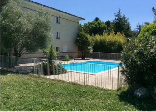 Launaguet Apartamento | Joli T2 vue sur le jardin proche de Toulouse