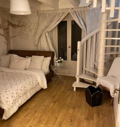 Veigy-Foncenex Casa | Jolie Chambre double avec Balcon