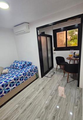 Tagudin Casa | Jolie Joes Standard Room with Private Bathroom