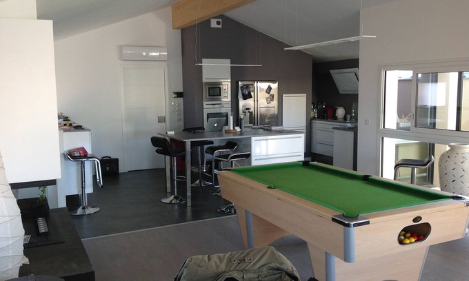 Le Bouscat Casa | Jolie Maison Contemporaine Avec Piscine et Spa