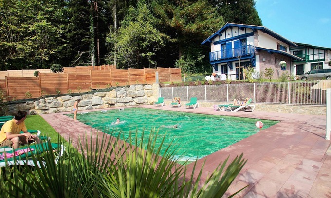 Behobie Villa | Jolie Villa + Accès Piscine | Evasion Détente en France
