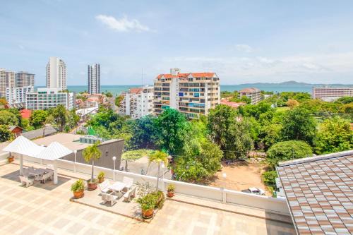 Pratumnak Hill Apartamento | Jomtien Hill Resort Pratamnak
