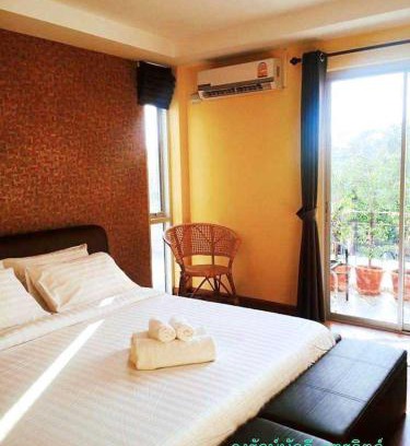 Uttaradit Cama Y Desayuno | ๋Jongluxpakdee โรงแรมจงรักษ์พักดี